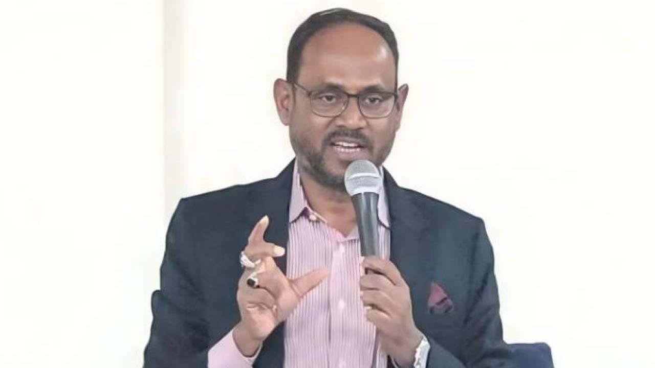কোনো অন্যায়কে সরকার ছাড় দেবে না: প্রতিমন্ত্রী টুকু