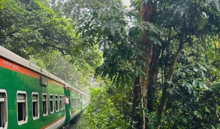 সিলেটের সঙ্গে সারা দেশের রেল যোগাযোগ বন্ধ